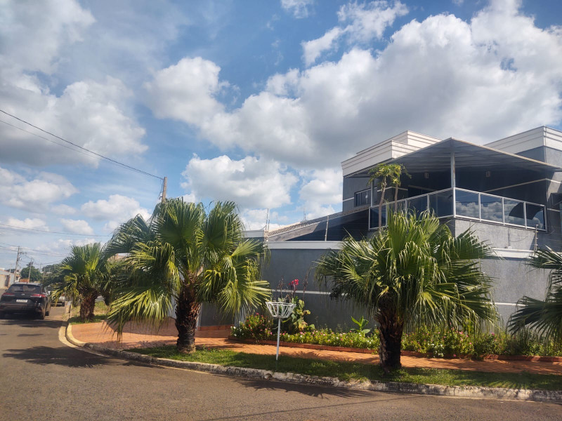 Sobrado à venda jardim botânico 